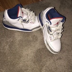 Jordan true blue 3